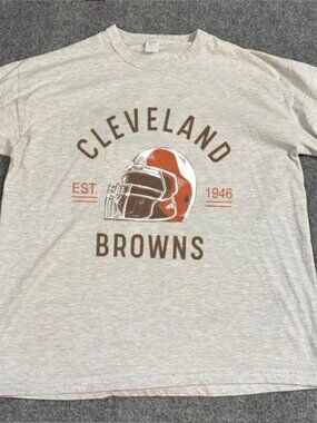 Vintage Cleveland Browns Football Shirt NFL Cleveland Browns Men Women Shirt tee